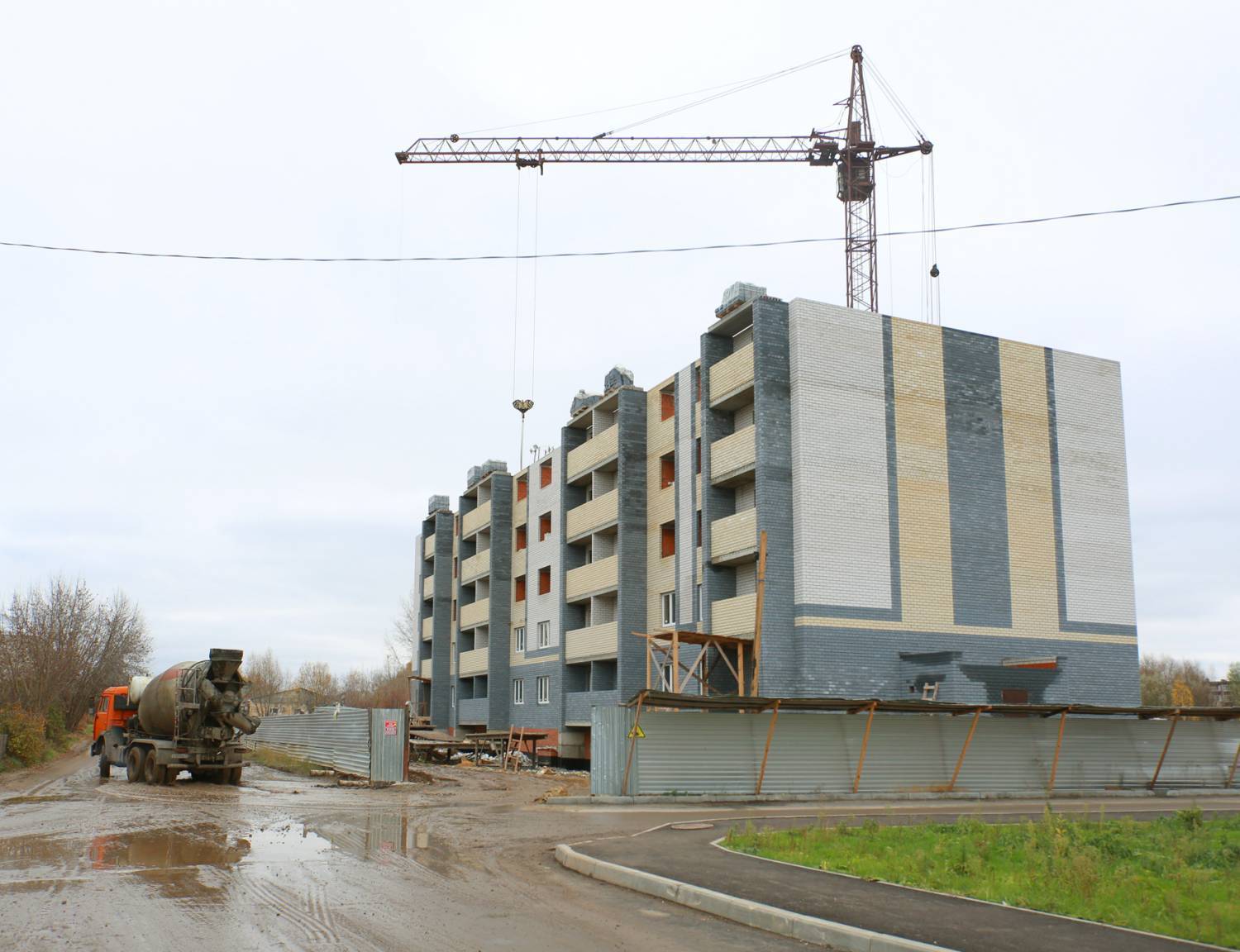 Волжская ПРАВДА - Цены на первичном рынке жилья Марий Эл продолжают  оставаться минимальными в ПФО