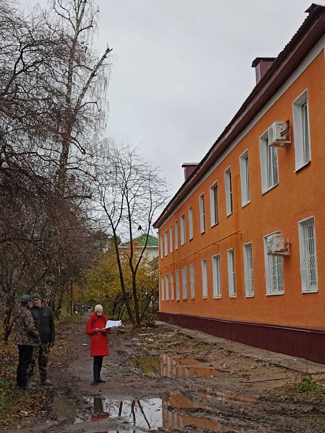 Волжская ПРАВДА - В Волжске (Марий Эл) жильцы домов, пострадавших во время  ремонта крыши, обратятся в суд