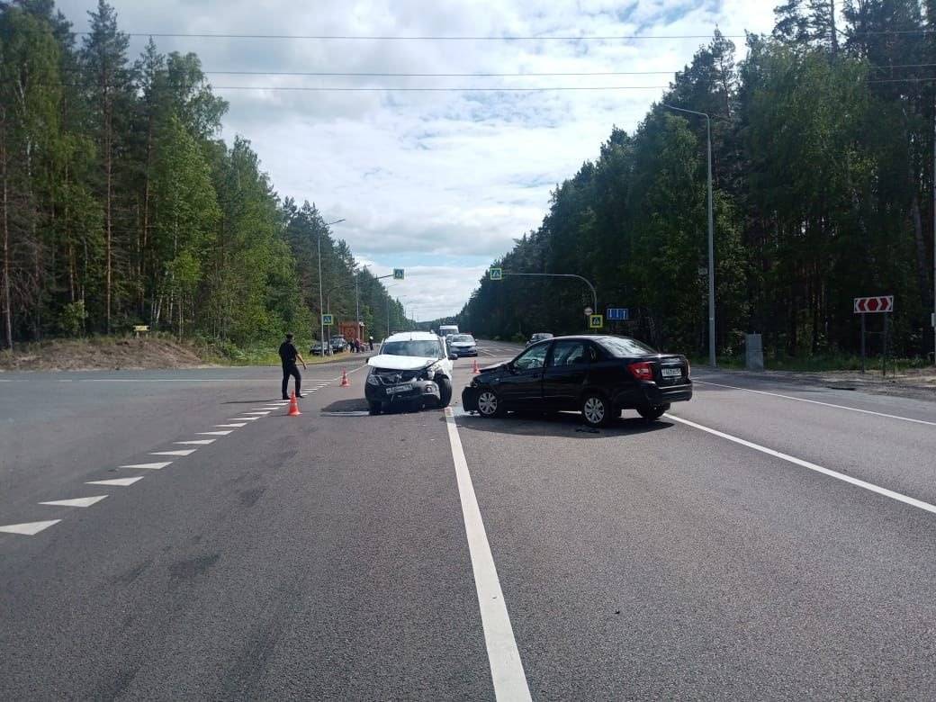 Волжская ПРАВДА - В Марий Эл на 80 км автодороги «Йошкар-Ола -Зеленодольск»  произошло ДТП